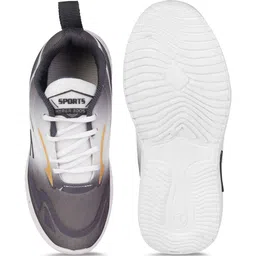 DRACKFOOT Boys Colourblocked Sneakers image 2