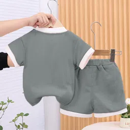 INCLUD Boys T-shirt with Shorts image 3