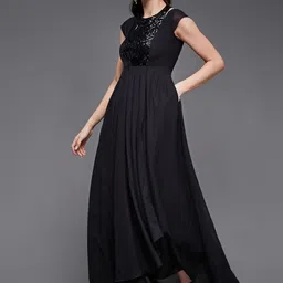 miss chase Black Embellished Sequined Fit & Flare Midi Dress image 3