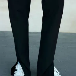 H&M Wrinkle-Resistant Slim Tailored Trousers image 5