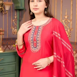 Sangria Girls Embroidered Kurta Trouser With Dupatta image 3