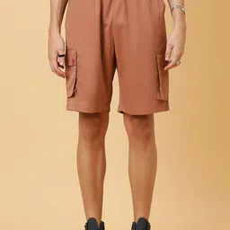 Kotty Men Low-Rise Cargo Shorts image 1
