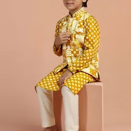 KISAH Boys Ethnic Motifs Printed Regular Kurta with Trousers-picture-56