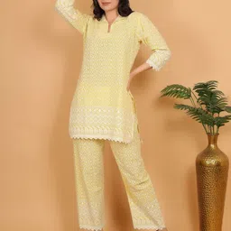 Mytrendzs Embroidered Shirt Collar Tunic With Trousers Co-Ords image 2