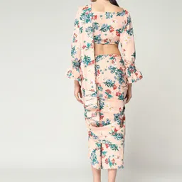 Pannkh Floral Printed Readymade Draped Saree With Matching Blouse image 3