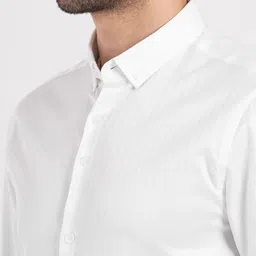 Red Tape Men Solid Button-Down Collar Formal Shirt image 3