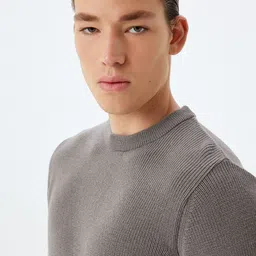 Koton Men Round Neck Pullover-image-3