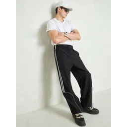 MASCLN SASSAFRAS Unisex Loose Fit Wrinkle Free Trousers image 3