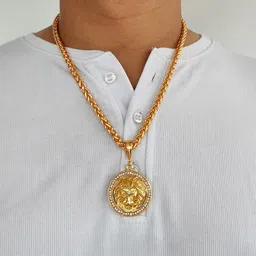 Minprice Gold-Plated Circular Pendants with Chains image 5
