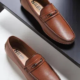 Hilux Men Tan Round Toe Leather Formal Slip-On Shoe image 3