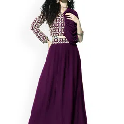 SANCIA Embroidered V-Neck Crop Top With Skirt-picture-22