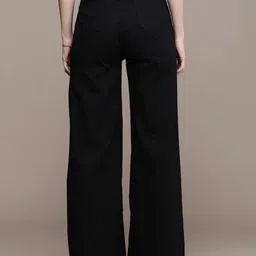 SKIIE STREET Women Straight Fit High-Rise Clean Look Non Stretchable Jeans image 4