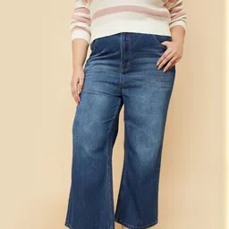max Women Regular Fit Mid-Rise Light Fade Jeans-image-24