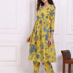 W Printed Pure Cotton Tunic With Trousers image 5