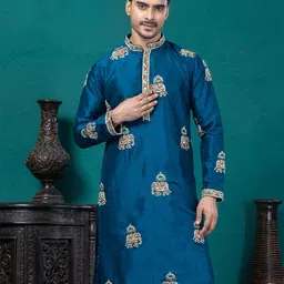 EKYAA Floral Embroidered Mandarin Collar Thread Work Straight Kurta image 3
