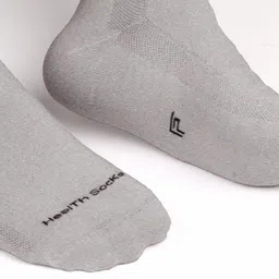 FOOTPRINTS Men Pack Of 2 Seamless  Calf-Length Socks image 5