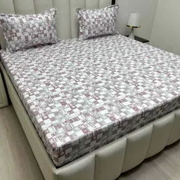 Pure Decor Purple & White Geometric 300 TC Queen Bedsheet with 2 Pillow Covers-picture-18