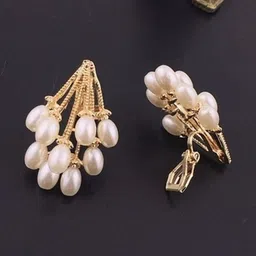 Celestique Geometric Drop Earrings image 5