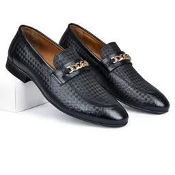 WEDNESDAY LIFESTYLE Men Leather Formal Loafers-picture-36
