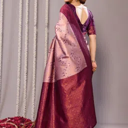 Snofi Creation Ethnic Motifs Woven Design Zari Kanjeevaram Saree image 5