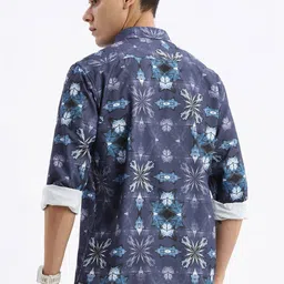 SHOWOFFFF Men Standard Slim Fit Printed Casual Shirt image 3