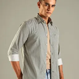 Tommy Hilfiger Button-Down Collar Vertical Stripes Striped Pure Cotton Opaque Shirt image 3