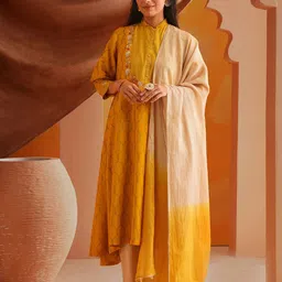 JAYPORE Ombre Dyed Dupatta With Gotta Patti-picture-30