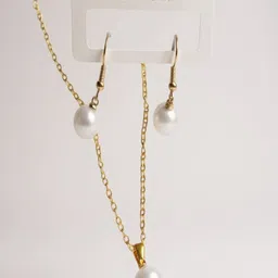 SAPRAA TRENDS Stainless Steel Gold-Plated Pearls Beaded Jewellery Set-image-85