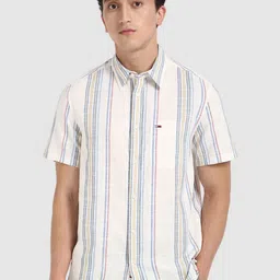 Tommy Hilfiger Men Spread Collar Vertical Striped Cotton Casual Shirt-picture-29