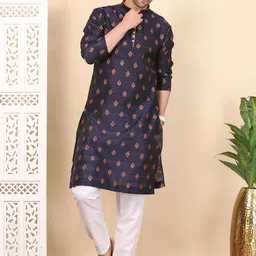 Larwa Men Ethnic Motifs Woven Design Straight Kurta With Pyjama-picture-21