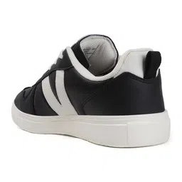 glitchez Men Colourblocked Round Toe Lace-Ups Sneakers image 3