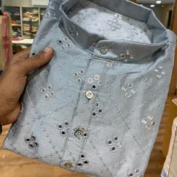 click n buy Vinaari Fab Men Embroidered Straight Kurta (Grey) image 1