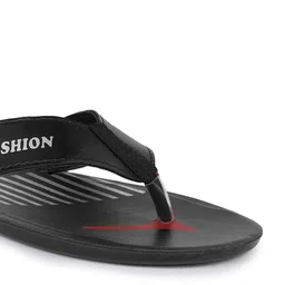 DRACKFOOT Men Printed Thong Flip-Flops image 3