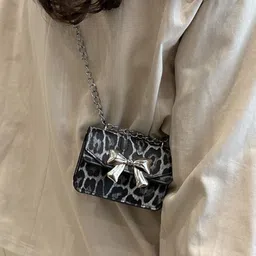 LULU & SKY Women Animal Printed Bow Detail Sling Bag-picture-37