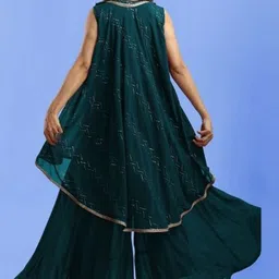 PARROT CREATION Geometric Embroidered Halter Neck Crop Top With Palazzos & Shrug image 3