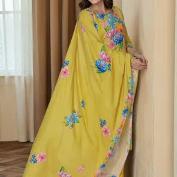 SKYLEE Floral Printed Straight Kurta With Trousers & Dupatta image 4