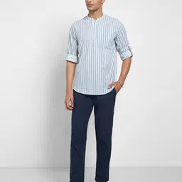 indus route by Pantaloons Men Cotton Embroidered Thread Work Kurta image 3