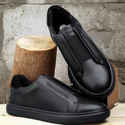 bacca bucci Men Leather Sneakers-image-40