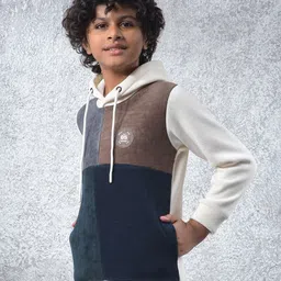 Crimsoune Club Boys Colourblocked Hooded Long Sleeves Sweatshirt image 3