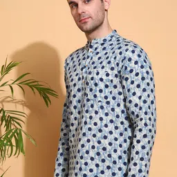 Anouk Men Geometric Printed Chikankari Kurta image 2