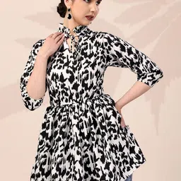 Kahara Women Floral Print Tie-Up Neck Puff Sleeve Crepe Cinched Waist Top-picture-33
