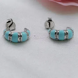 AMONROO Contemporary Studs Earrings image 4