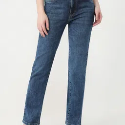 Kraus Jeans Women Slim Fit Mid-Rise Light Fade Jeans-image-7