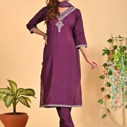 Anouk Women Ethnic Motifs Printed Pure Cotton Kurta with Trousers & Dupatta image 4