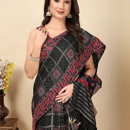 SSHAGUN LIFESTYLE Black Printed Patola Silk Blend Saree image 4