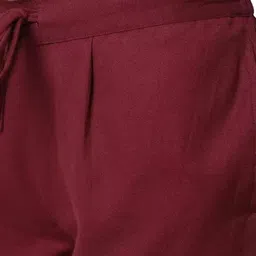 Neelokurti Women Mid-Rise Cotton Cropped Trousers image 4