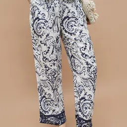 Fame Forever by Lifestyle Women Floral Printed Trousers-picture-33