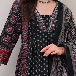 GoSriKi Women Ethnic Motifs Printed Regular Kurta with Palazzos & Dupatta image 2