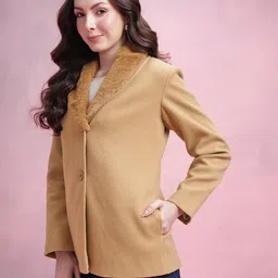 DressBerry Short Coat with Detachable Faux Fur Collar image 5