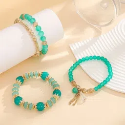 DressBerry 4 Charm Bracelet image 2